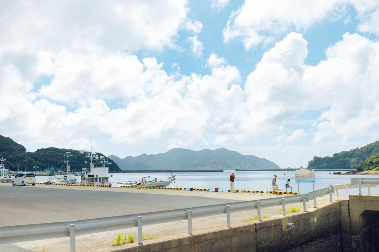 Villa Miyako 源泉かけ流し客室温泉ヴィラ みやこ別邸 Goto Exteriör bild