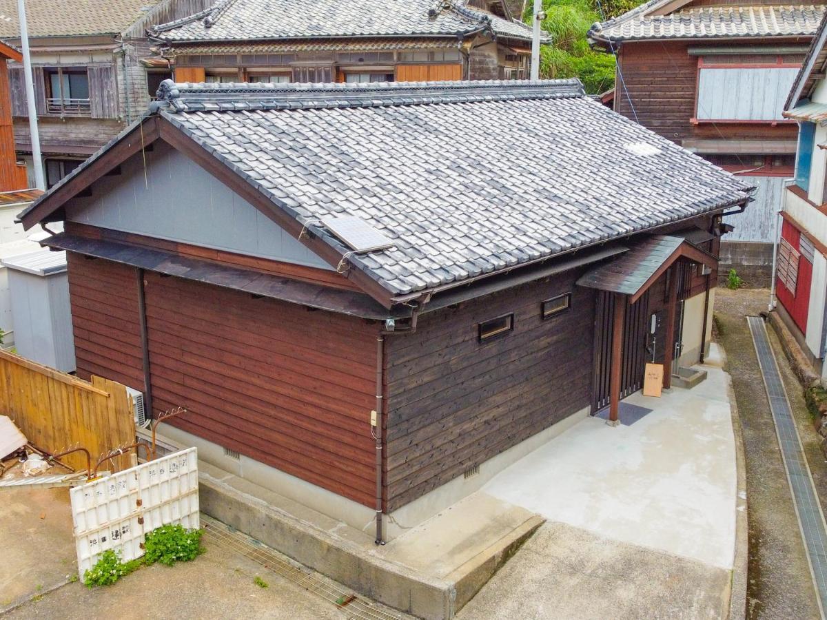 Villa Miyako 源泉かけ流し客室温泉ヴィラ みやこ別邸 Goto Exteriör bild