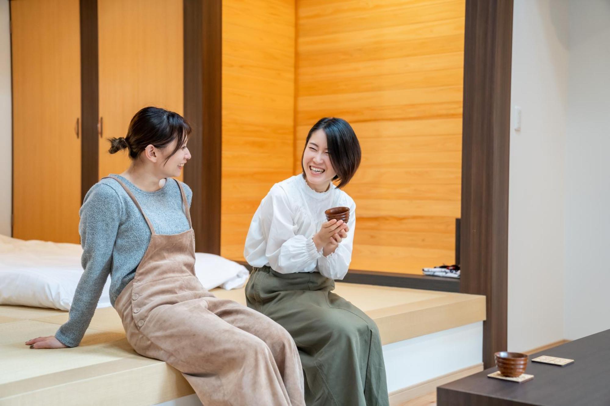 Villa Miyako 源泉かけ流し客室温泉ヴィラ みやこ別邸 Goto Exteriör bild